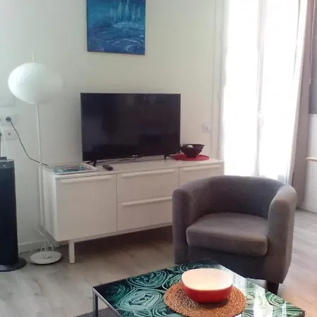 Ferienwohnung Les Bonbonieres d'Andrea Gavinies Pellegrin Bordeaux Exterior foto